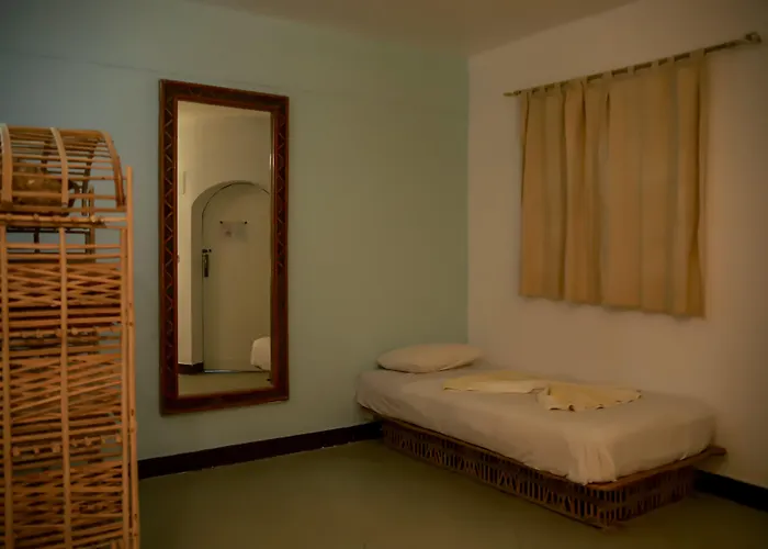 Otel Habiba 2*